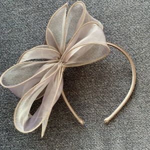Tan Fascinator